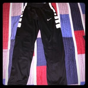 NIKE ELITE Therma-Fit Joggers